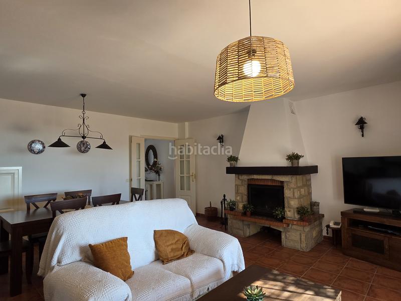 Foto 7662b6d5-631f-46de-a28f-dbe6a68c7c20. Casa adossada amb aparcament piscina a La Alcaidesa