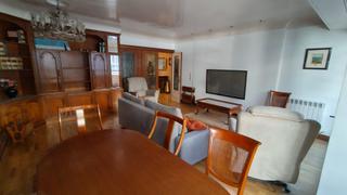 Lloguer Pis a Área Romántica. Julio y agosto. esplendido piso 150 m2. zona buen pastor. hormig