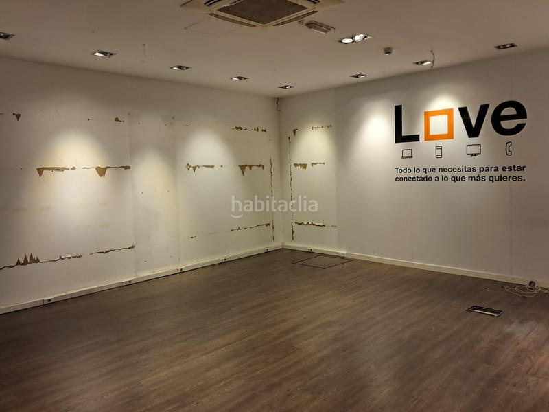 Foto 8c3a48f3-c7a5-4e97-b6b7-4897906ba767. Affitto locale commerciale in Hernani