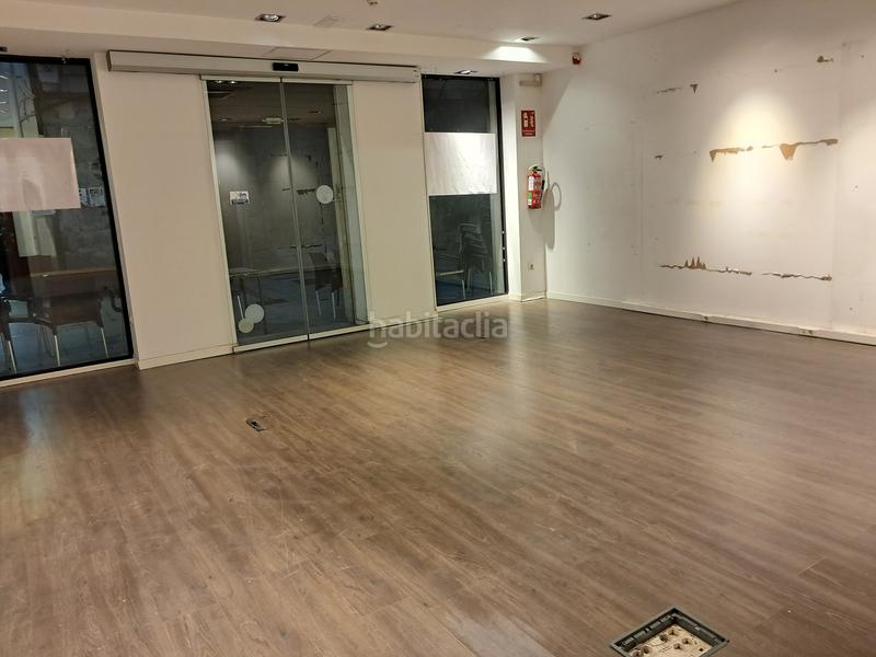 Foto 083d0d7b-704a-4d8b-926a-1f90f3c8f729. Alquiler local comercial bonito local ubicado en zona muy comercial . en Hernani