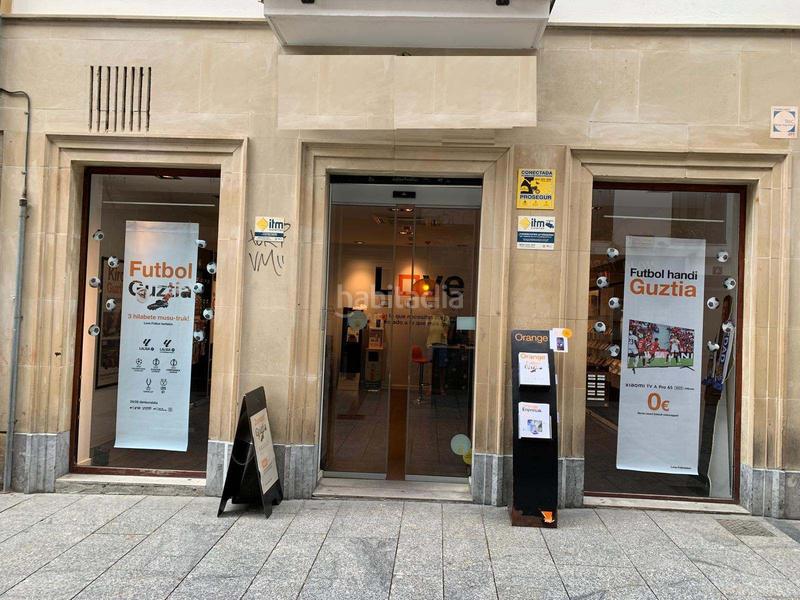 Foto b316c9fe-30e1-44fa-881c-1f0cd2ce2eaf. Alquiler local comercial bonito local ubicado en zona muy comercial . en Hernani