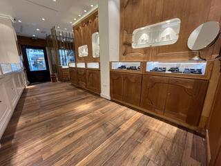 Location Local commercial  Eduardo dato. Local disponible en calle dato
