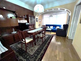 Pis  Domingo beltran de otazu kalea. Vivienda exterior, buena altura con cuatro dormitorios
