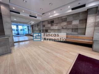 Location Local commercial à Casco Viejo