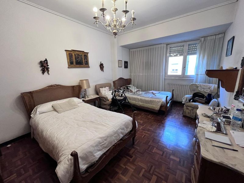 Foto 3ab174a8-80bf-4ca1-ad63-f0497e1cd0ed. Pis amb calefacció aparcament a El Anglo Vitoria - Gasteiz