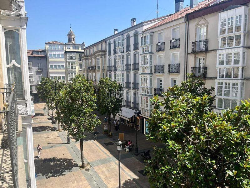 Foto 22fad46d-d8e8-4d45-abac-ef4654395bc5. Pis a Ensanche Vitoria - Gasteiz