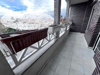 Etagenwohnung  Nafarroa kalea. Zona ciudad jardin vivienda con terraza y plaza doble con ad
