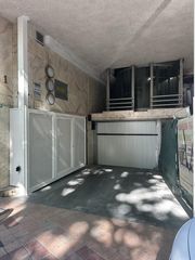Aparcament cotxe  Vicente goicoechea kalea. Garaje en plano centro