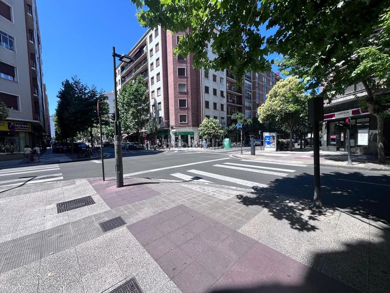 Foto 57c485b2-951f-4a03-b047-413d3f3393d1. Flat with heating in Desamparados Vitoria - Gasteiz