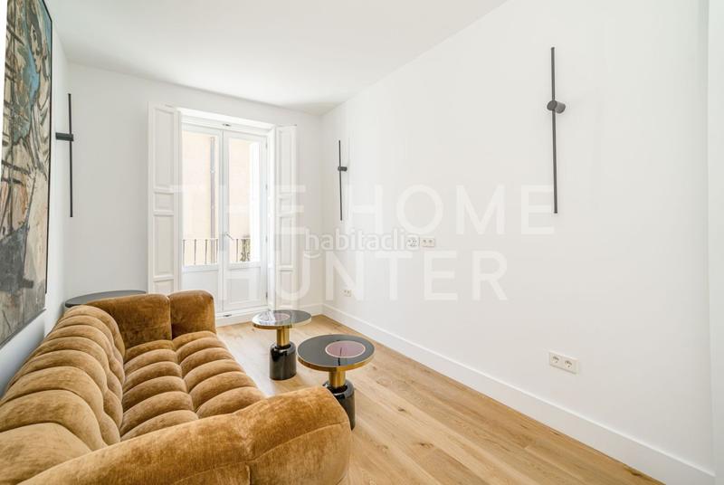 Foto 0a8f0047-d2e6-46ab-9bb3-05ee539038b5. Piso  de 72 m2 en venta en embajadores, en Embajadores-Lavapiés Madrid