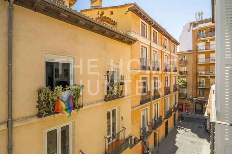 Foto f42931c5-2852-4f78-bb78-47bc1a9949d0. Piso  de 72 m2 en venta en embajadores, en Embajadores-Lavapiés Madrid