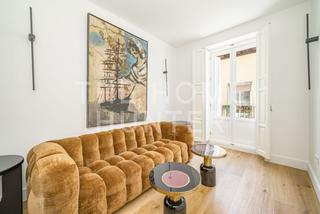 Piso  Cabestreros. Piso de 72 m2 en venta en embajadores, madrid