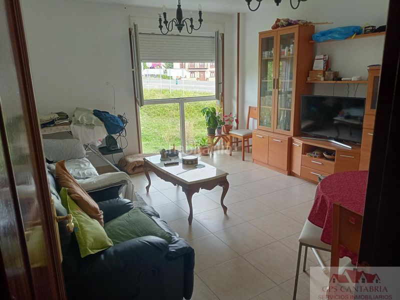 Foto d712590c-28bd-418c-8e9d-953cd862923f. Apartament amb calefacció aparcament a Reocín