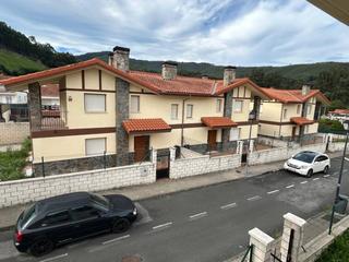 Maison jumelée  Montealegre. Promoción de chalets en castro urdiales