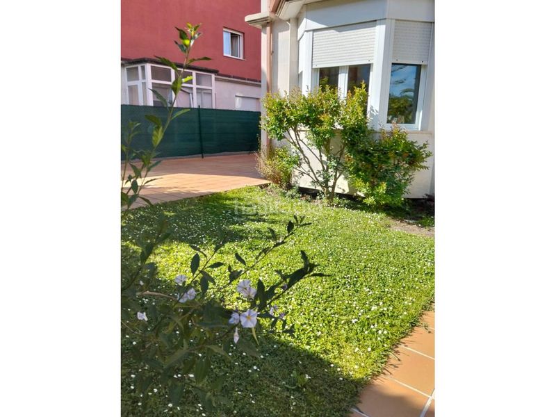 Foto a78c1994-f00c-4255-b085-ea52a87ae7fd. Casa adossada amb calefacció aparcament a Vioño Piélagos