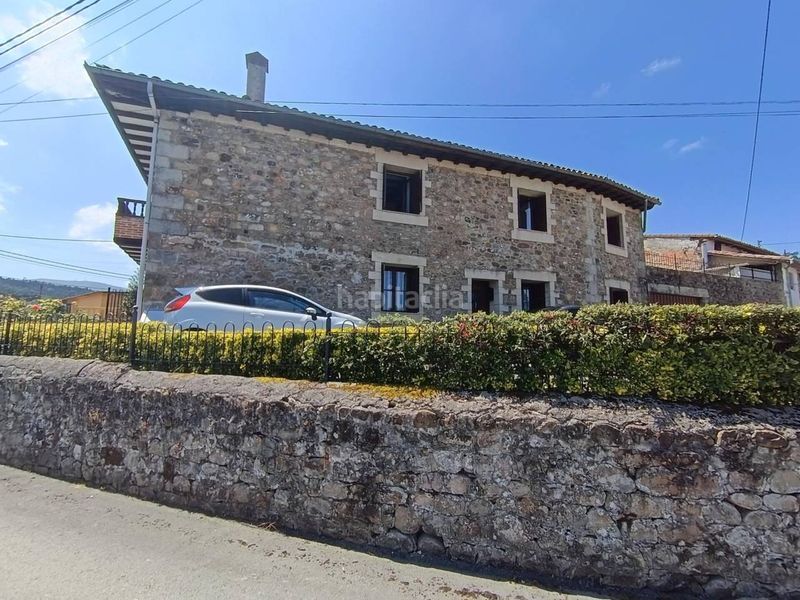 Foto 2a1f8504-04e7-4284-a780-18ce2361d28e. Casa amb calefacció aparcament a Reocín