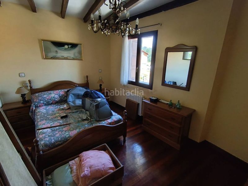Foto 731d4631-2b35-47cd-a221-ab279d33054b. Casa amb calefacció aparcament a Reocín