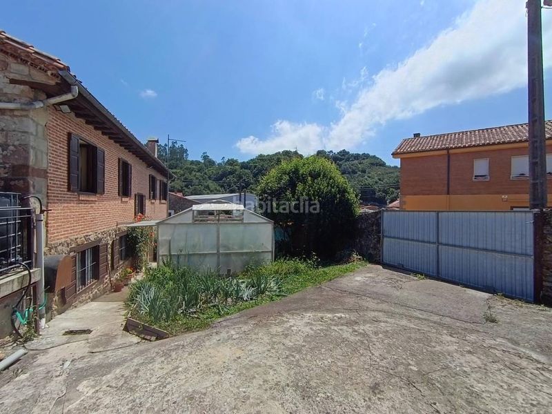 Foto afb277f8-6cd0-4272-bfc5-8f7e23707340. Casa amb calefacció aparcament a Reocín