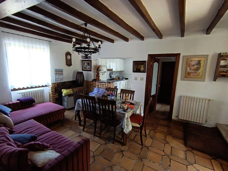 Foto be50ef24-8946-4aa0-8a11-8ed0fd4e0dc0. Casa amb calefacció aparcament a Reocín