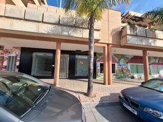 Local Comercial en Calle Azucarera Nuestra Señora de Lourdes