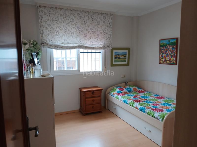 Foto 891c695b-6e80-4378-b07f-7e3f81066726. Chalet  con piscina en Motril ciudad Motril