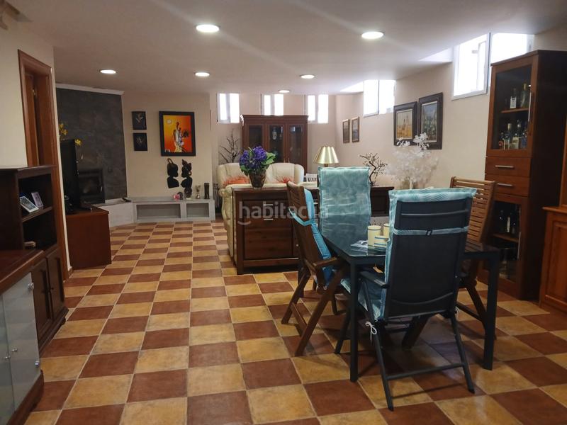 Foto f8112087-5d0d-408c-992e-973a11012895. Chalet  con piscina en Motril ciudad Motril