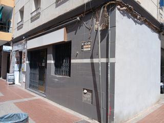Local Comercial en Calle Rodríguez Acosta