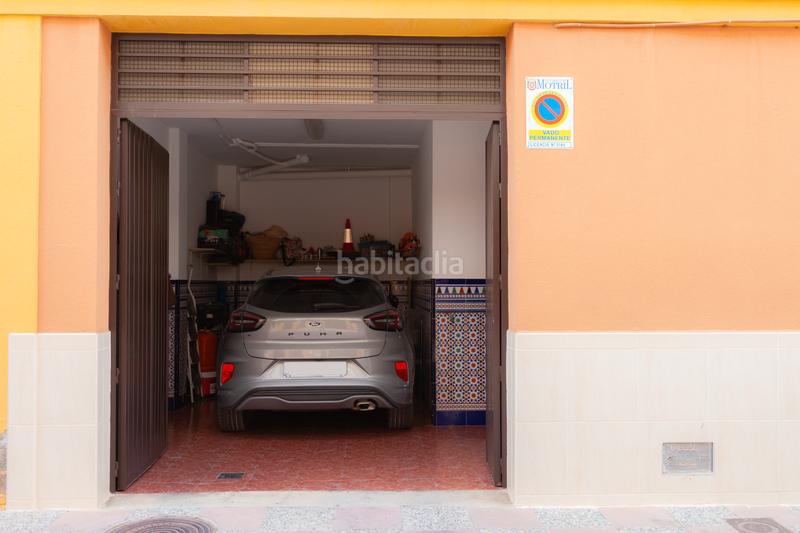 Foto 03f530b0-c95b-4d94-b45b-2c9f095f48b3. Casa adosada casa con jardin en Motril ciudad Motril