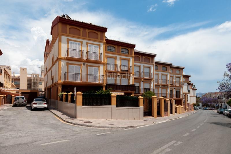 Foto 0a1778a7-5fe5-4a13-aeb0-820b2ec7fb04. Casa adosada casa con jardin en Motril ciudad Motril