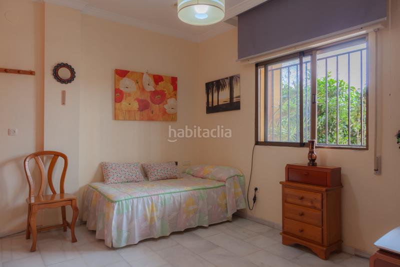 Foto 2e1b3d0c-28ef-4584-a03a-f19d5b0d54e6. Casa adosada casa con jardin en Motril ciudad Motril