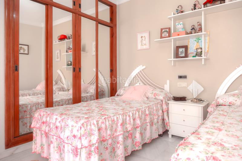 Foto 5f82d897-0272-4754-8df5-e61c69d4ab5c. Casa adosada casa con jardin en Motril ciudad Motril