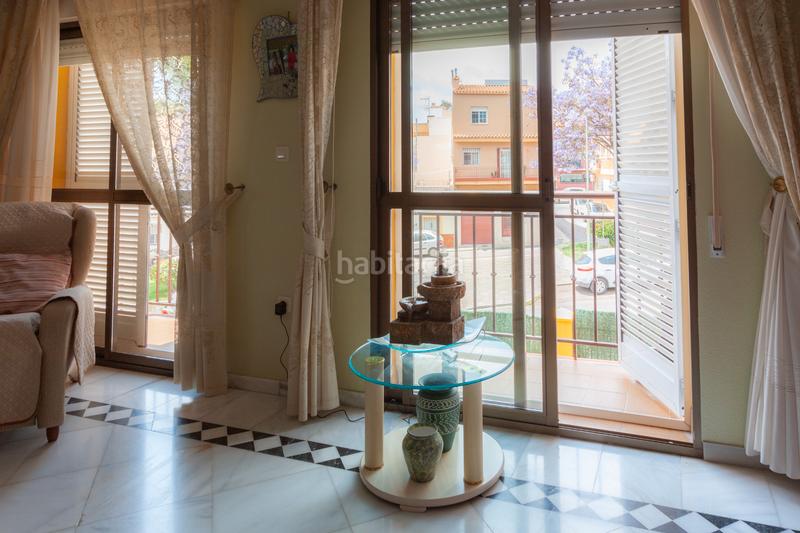 Foto 7aff3103-a9bb-495c-88b0-46bd7312a890. Casa adosada casa con jardin en Motril ciudad Motril