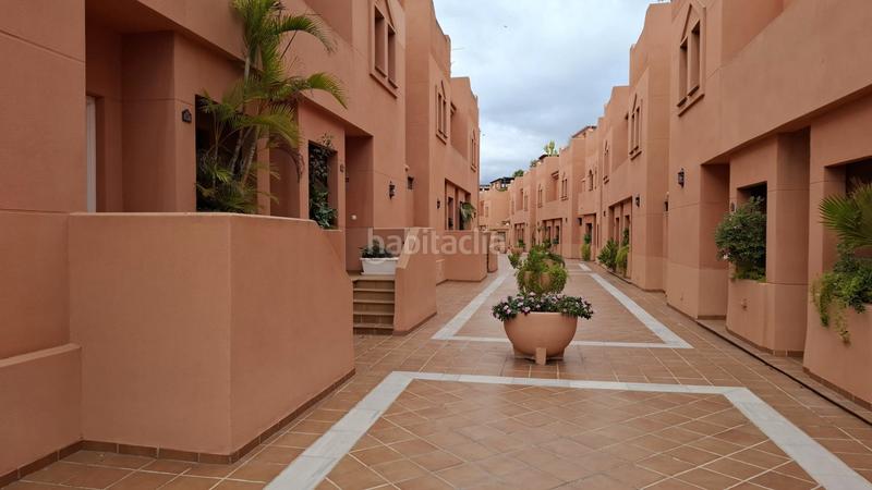 Foto 58b68572-fbf6-43ca-8519-7328a21e4c62. Chalet avec parking dans Motril ciudad Motril