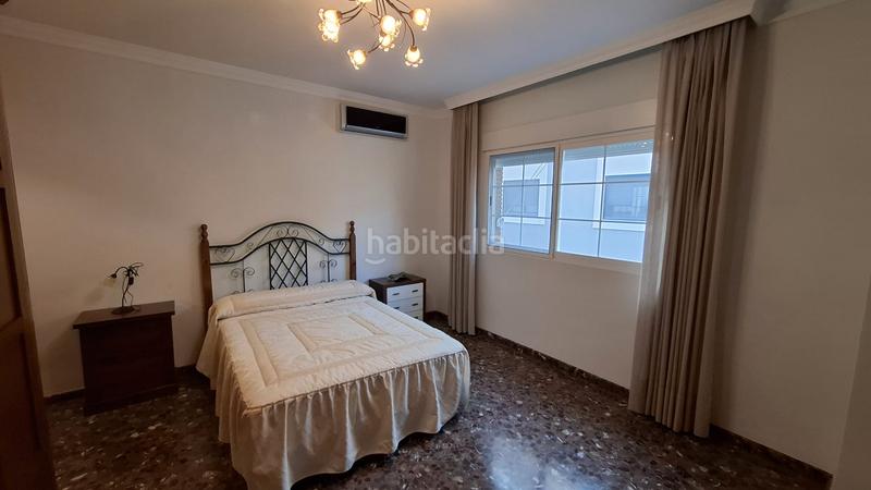 Foto 2b421482-2b7f-4154-95d4-42455c1b7f96. Casa con parcheggio in Motril ciudad Motril