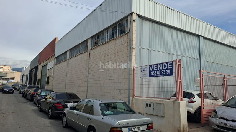 Foto f2575b13-fedc-4908-b32c-63c7d123547b. Bâtiment à usage industriel dans Motril ciudad Motril