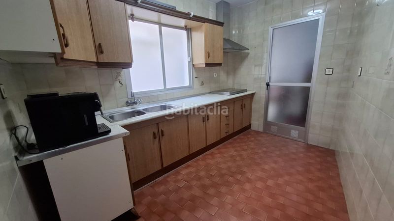 Foto 0bb79b76-5701-4723-be0f-90d8533a708e. Casa adossada a Motril ciudad Motril