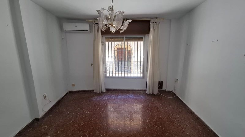 Foto 3eecf22d-454d-45d6-8531-f3a8965f04b4. Casa adossada a Motril ciudad Motril