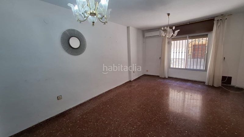 Foto ad3e2387-2472-4f1a-b646-a57b80dd278f. Casa adossada a Motril ciudad Motril