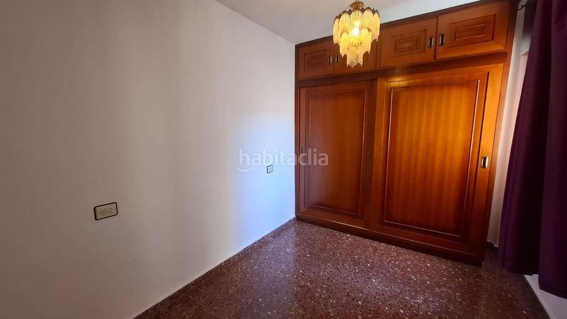 Foto e3fe8a4b-abb7-45d2-9996-b5dc53ba05c7. Casa adossada a Motril ciudad Motril