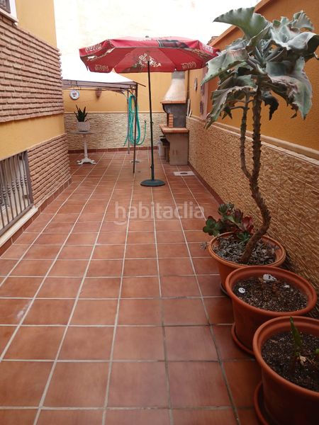 Foto 3a183810-2e6b-4ebd-a3e6-c6010b7040cc. Xalet amb xemeneia aparcament piscina a Motril ciudad Motril