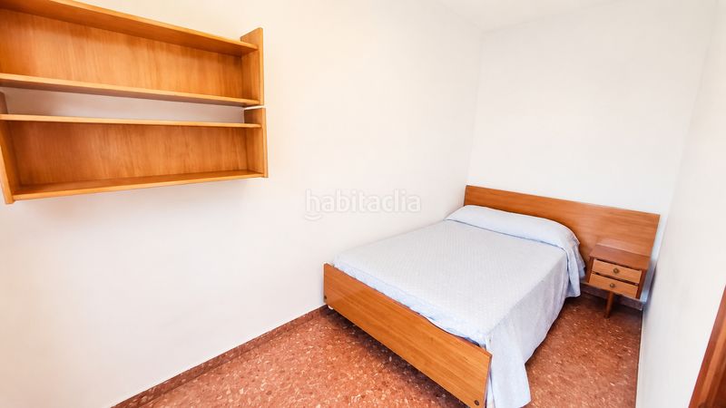 Foto 95755609-f6a7-4501-aebe-7f4082ea8bdb. Casa adossada amb aparcament a Motril ciudad Motril