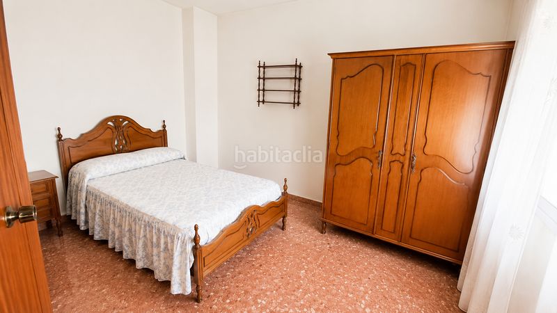 Foto 9622d99b-657d-4903-a731-2420b7d21317. Casa adossada amb aparcament a Motril ciudad Motril
