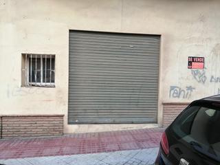 Locale commerciale in Calle Río Ebro