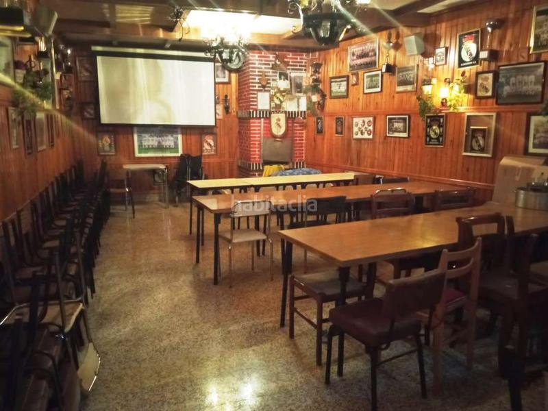 Foto 3eea55d9-a044-4c48-a0b5-3d4ff8fbceff. Local comercial local en venta con licencia de bar..! en Logroño
