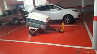 Parking voiture à Labastida. Plaza de garaje...!!