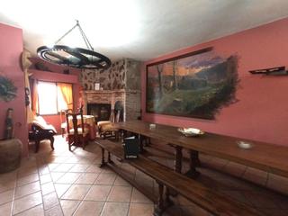 Casa a Alberite. Bodega. oportunidad en alberite...!