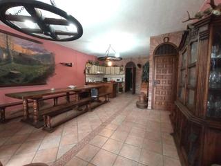 Casa en Alberite. Bodega. oportunidad en alberite.!