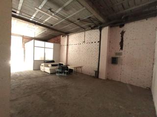 Lloguer Local Comercial a Juzgados. Local en alquiler en logroño  en zona transitada
