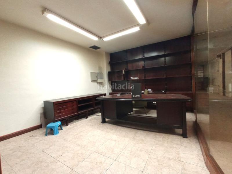 Foto 2527e70e-8fb2-4f27-bda9-8d0a17650a35. Local comercial local céntrico con plaza de garaje... en Logroño
