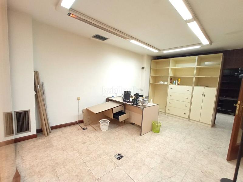 Foto 99545cf3-4f04-4650-88dc-f084e3f2f05c. Local comercial local céntrico con plaza de garaje... en Logroño